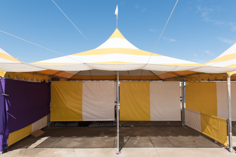 Canopy tent set up
